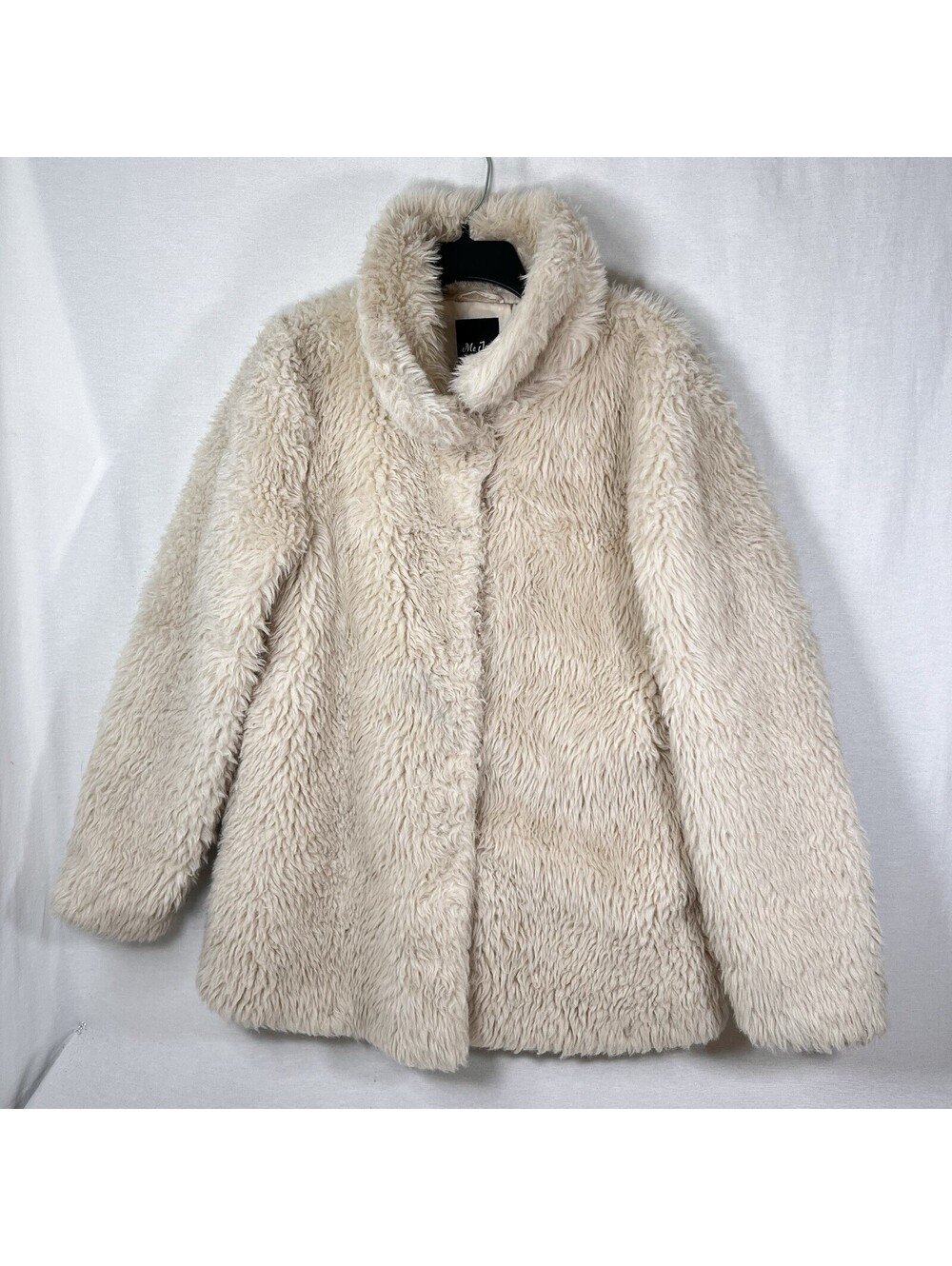 ME JANE Soft Faux Fur Coat Women’s Size Large (22 in. Pit To Pit)